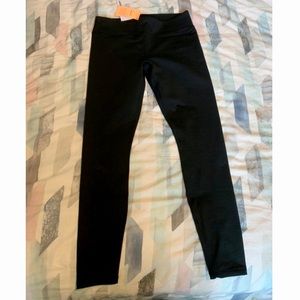 NWT Fabletics Black Leggings